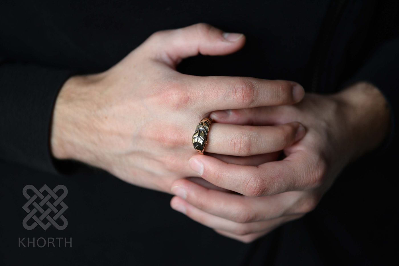 ALURMI's Ring — handmade Warcraft ring in silver and bronze — photo 4