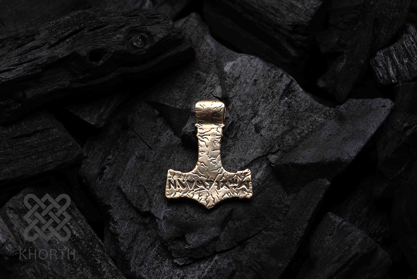 DOOMHAMMER BLACKROCK CLAN Pendant — handmade Warcraft pendant in silver and bronze — photo 3