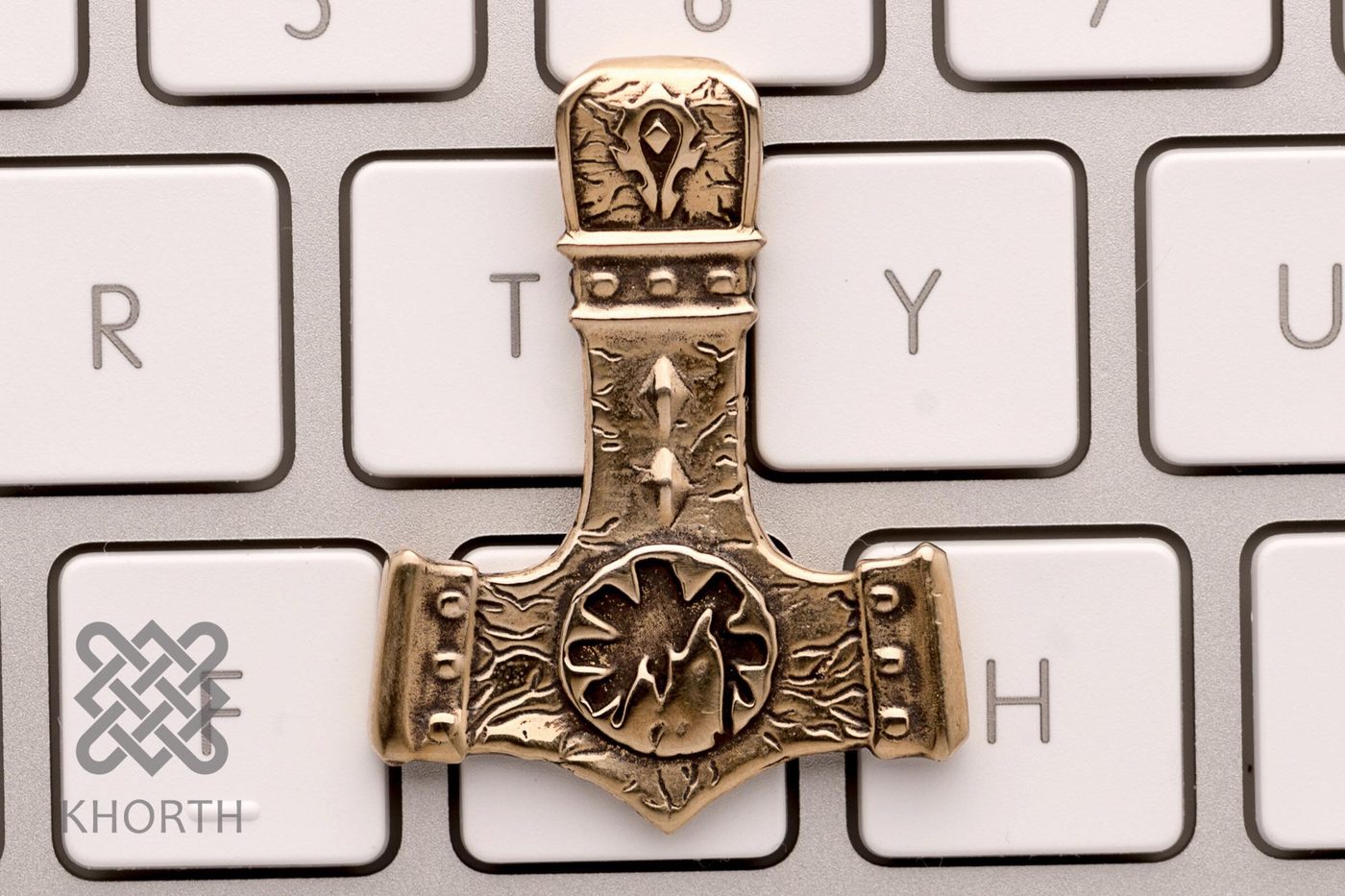 DOOMHAMMER BLACKROCK CLAN Pendant — handmade Warcraft pendant in silver and bronze — photo 7
