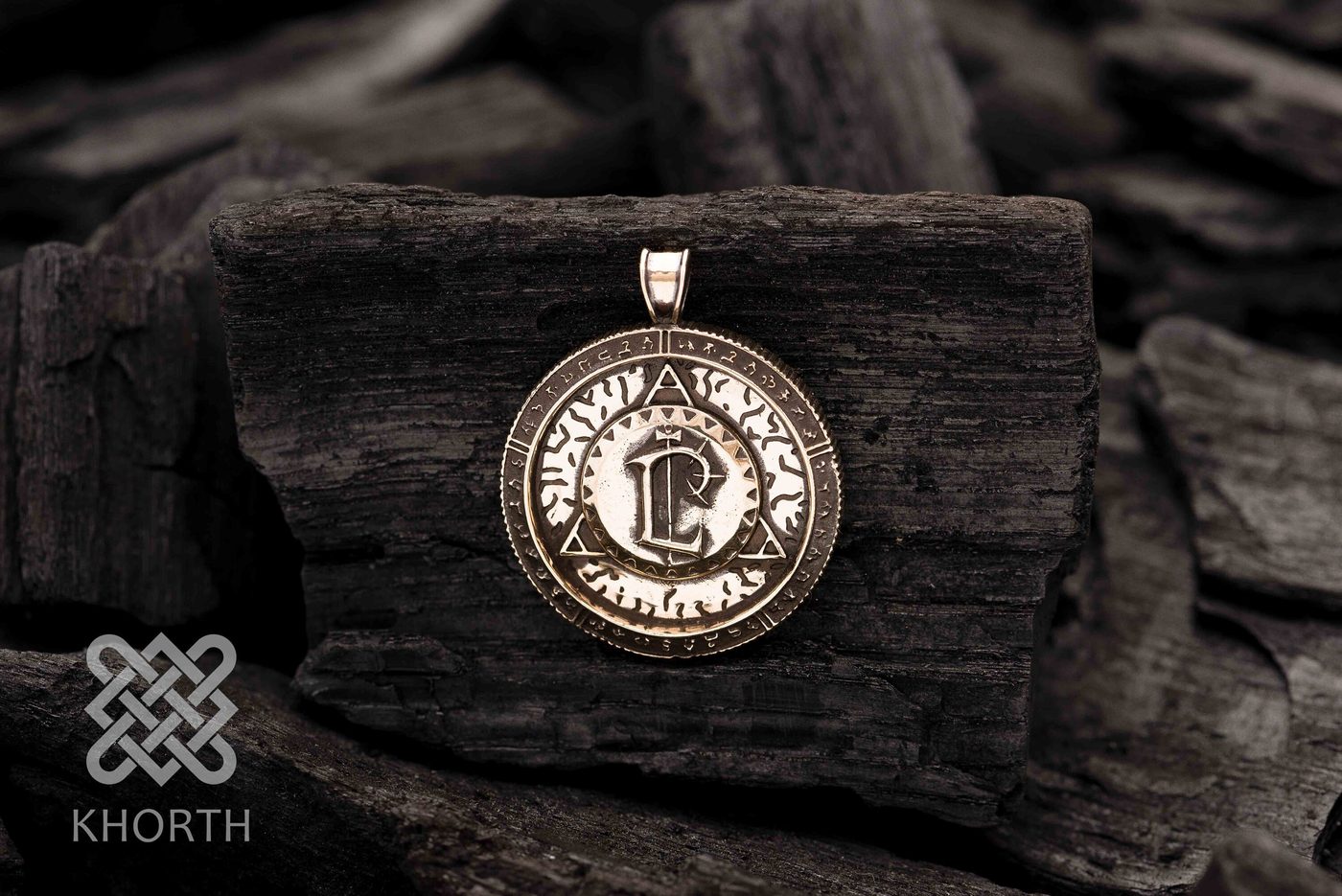 LICH KING ARTHAS Pendant — handmade Warcraft pendant in silver and bronze — photo 3