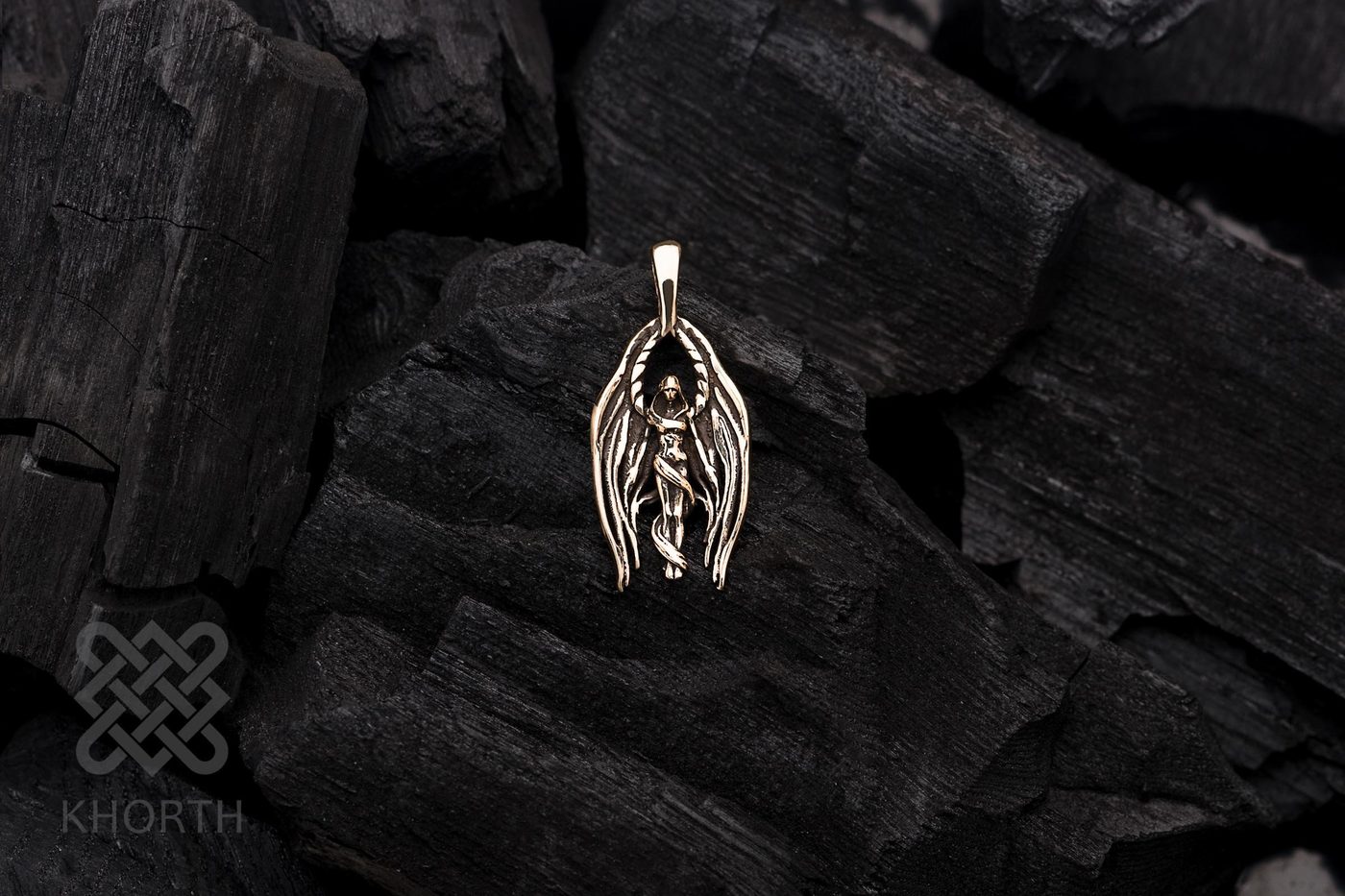 SPIRIT HEALER Pendant — handmade Warcraft necklace in silver and bronze — photo 2